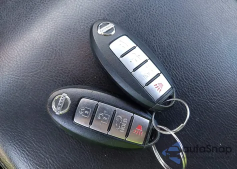 2014 Nissan Armada Platinum z USA, uszkodzony, nr VIN 5N1BA0NE2EN609087